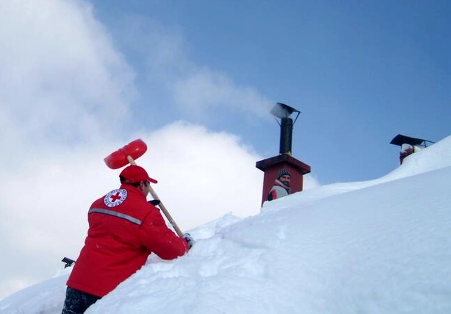 General depiction of a cold wave and cold snap