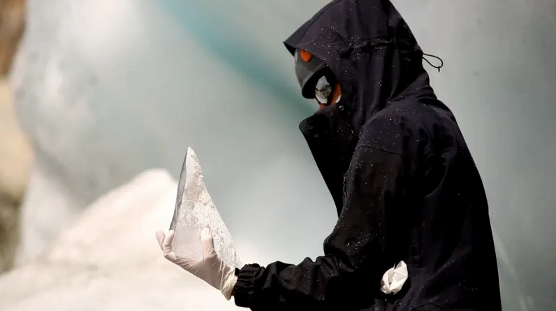 Live bacteria reactivated from glacier ice samples.