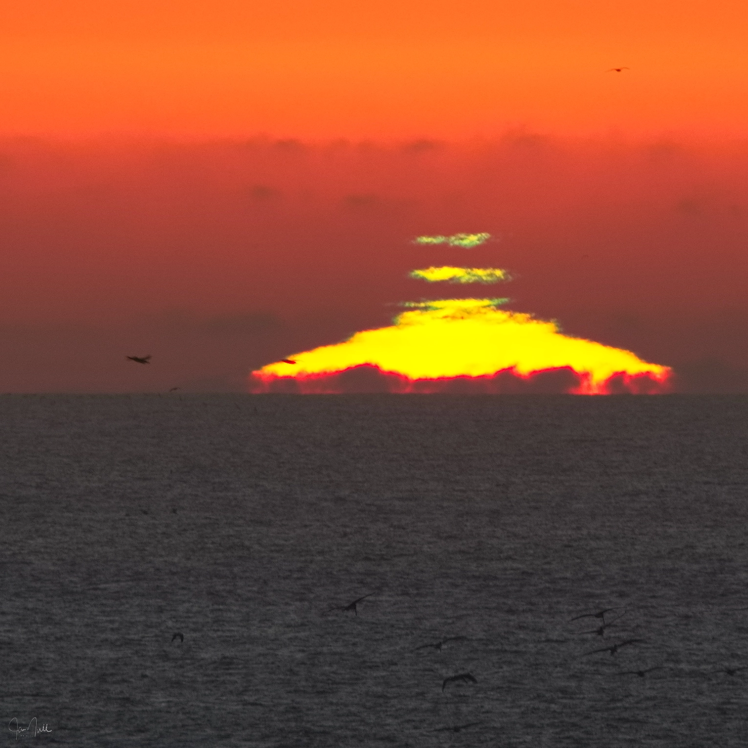 The science behind the green flash phenomenon.
