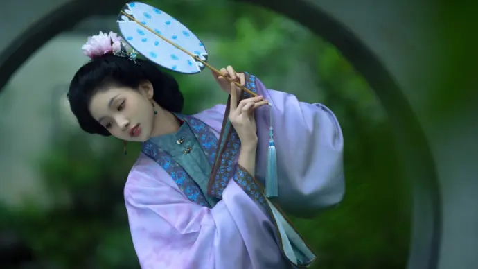 The artistic sexy classical photo gallery of Er Yi Zhi