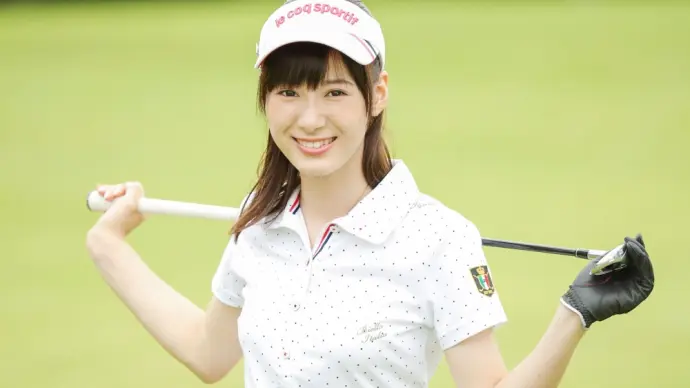 Ikuta Erina stunning with her sensual photo moments