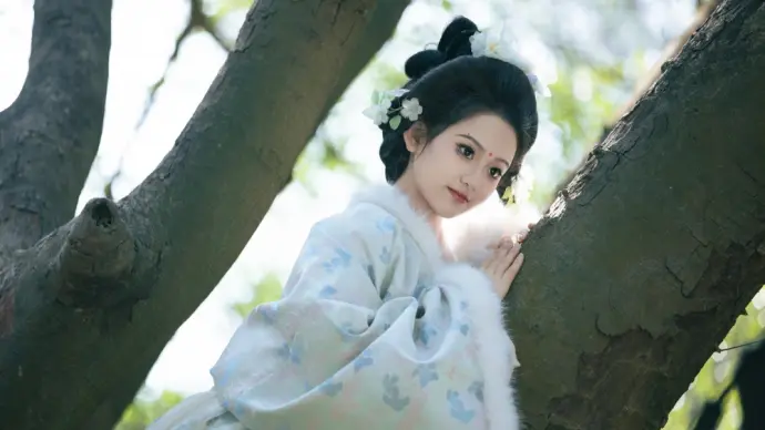 A perfect afternoon shoot with Jiushi Jiao Meinan A