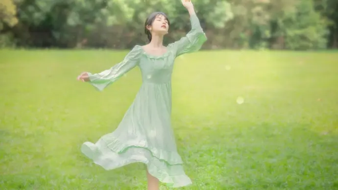 Rain text's artistic and creative outdoor photos