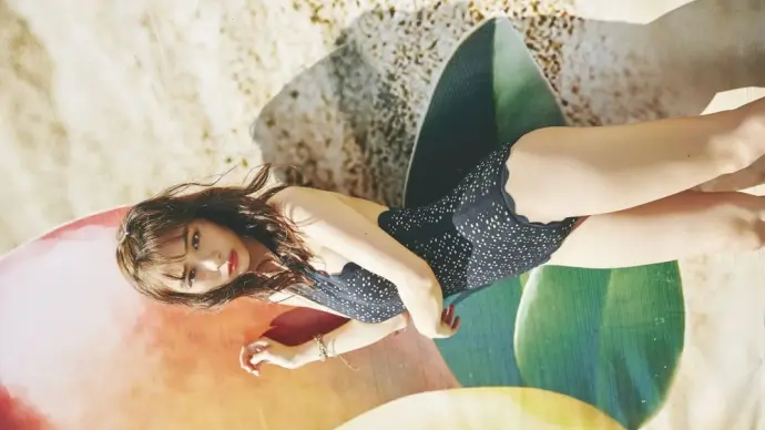 Japanese model Rio Uchida shows off perfect elegance