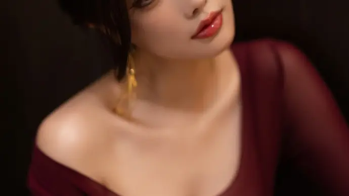 Unveiling the breathtaking beauty of Yang Chenchen