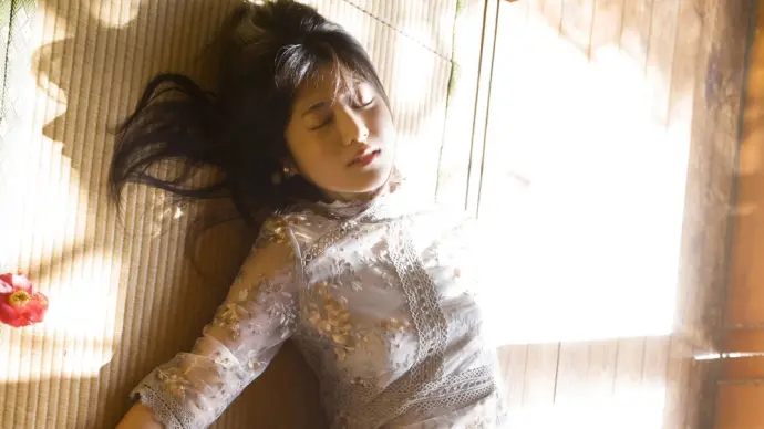 The alluring elegance of Japanese beauty Yoshida Risakura