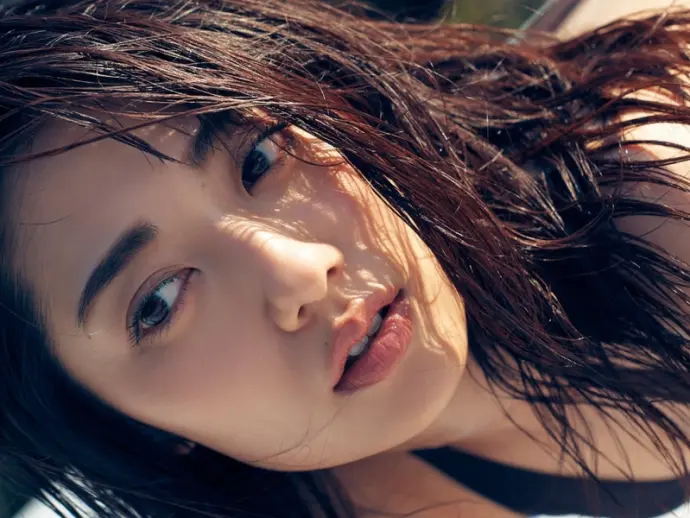 Kazusa Okuyama flaunts her curves in a bold new shoot