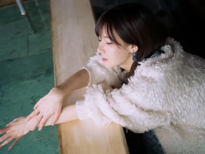 The elegance and sensual beauty of Japanese model Kenken