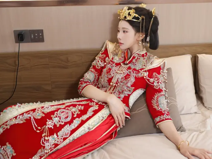 The definitive sexy cosplay gallery of Li Shuang'er