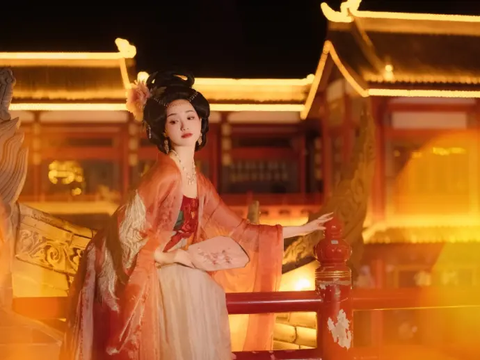 Ling Zixi's enchanting classical beauty photo gallery