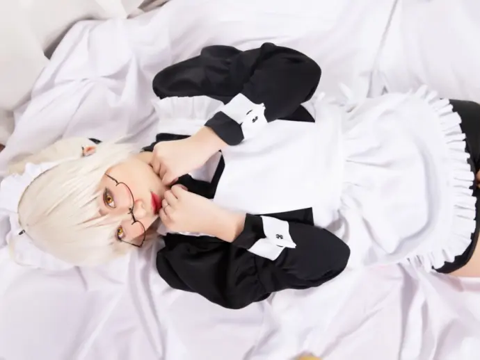 The most alluring kitchen photo set of LoLiSAMA
