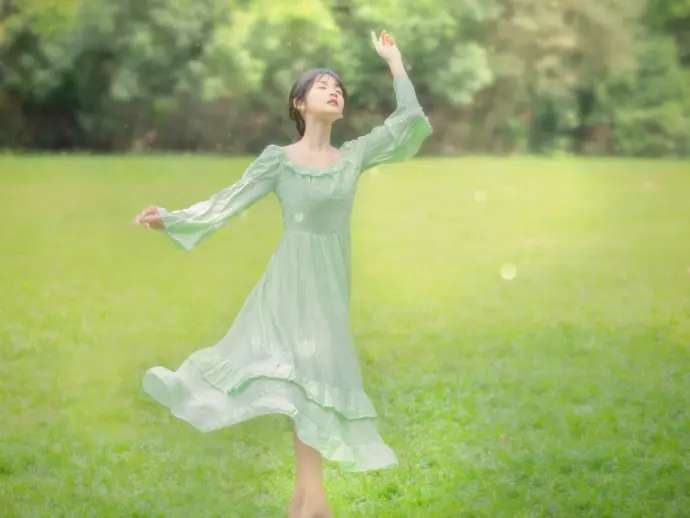 Rain text's artistic and creative outdoor photos