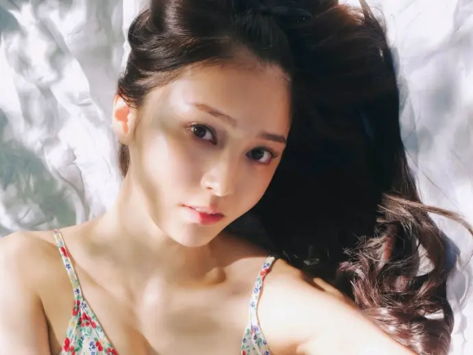 Rina Koyama shines with her irresistible Japanese beauty