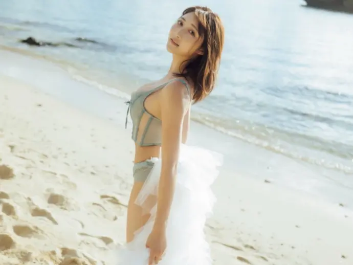 The enchanting Sayaka Miyuki redefines pure seduction