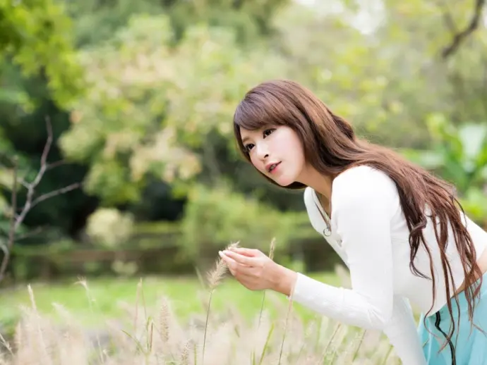 Xia Qing reveals her alluring side in new Taiwan photos