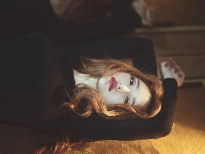 Xu Peijing reveals beauty and grace in every photoshoot