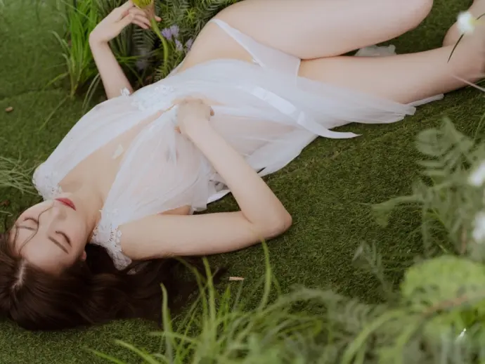 Exclusive YUA photo moments captured by photographers