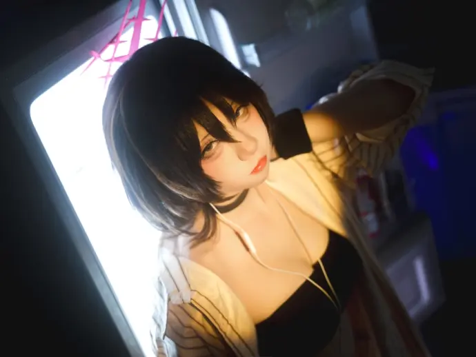 Zhi Yue Etsu_ko's new captivating sexy cosplay set